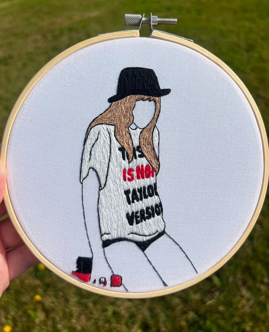 Hat Hand Off Hand Embroidered Decor in 6 inch Wooden Hoop